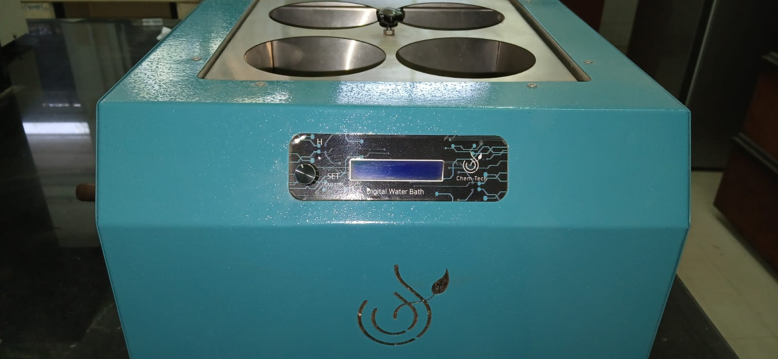Digital water Bath